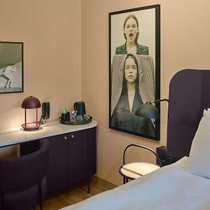 Kamer met een Queen Size Bed